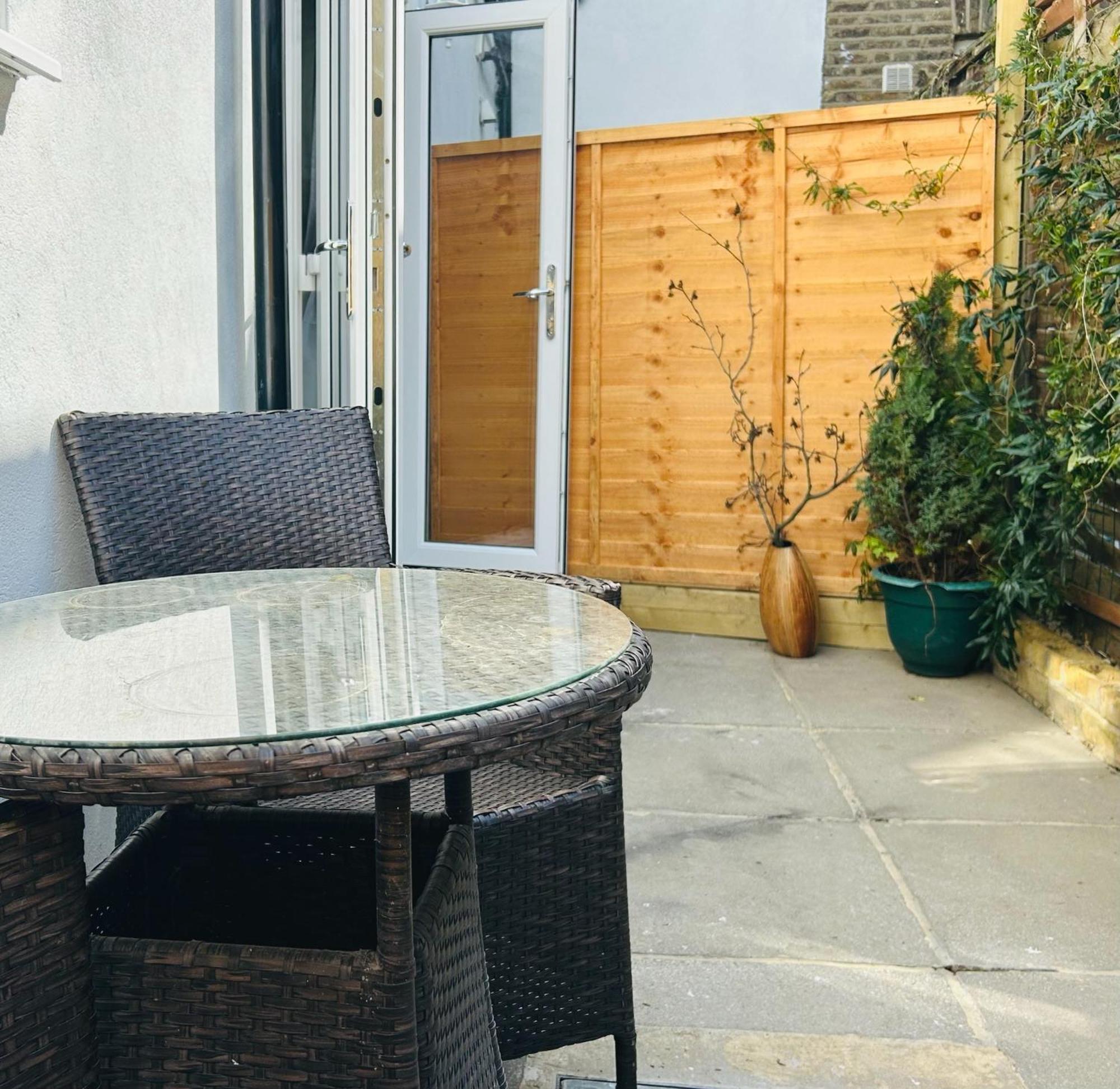 Courtyard Oasis *