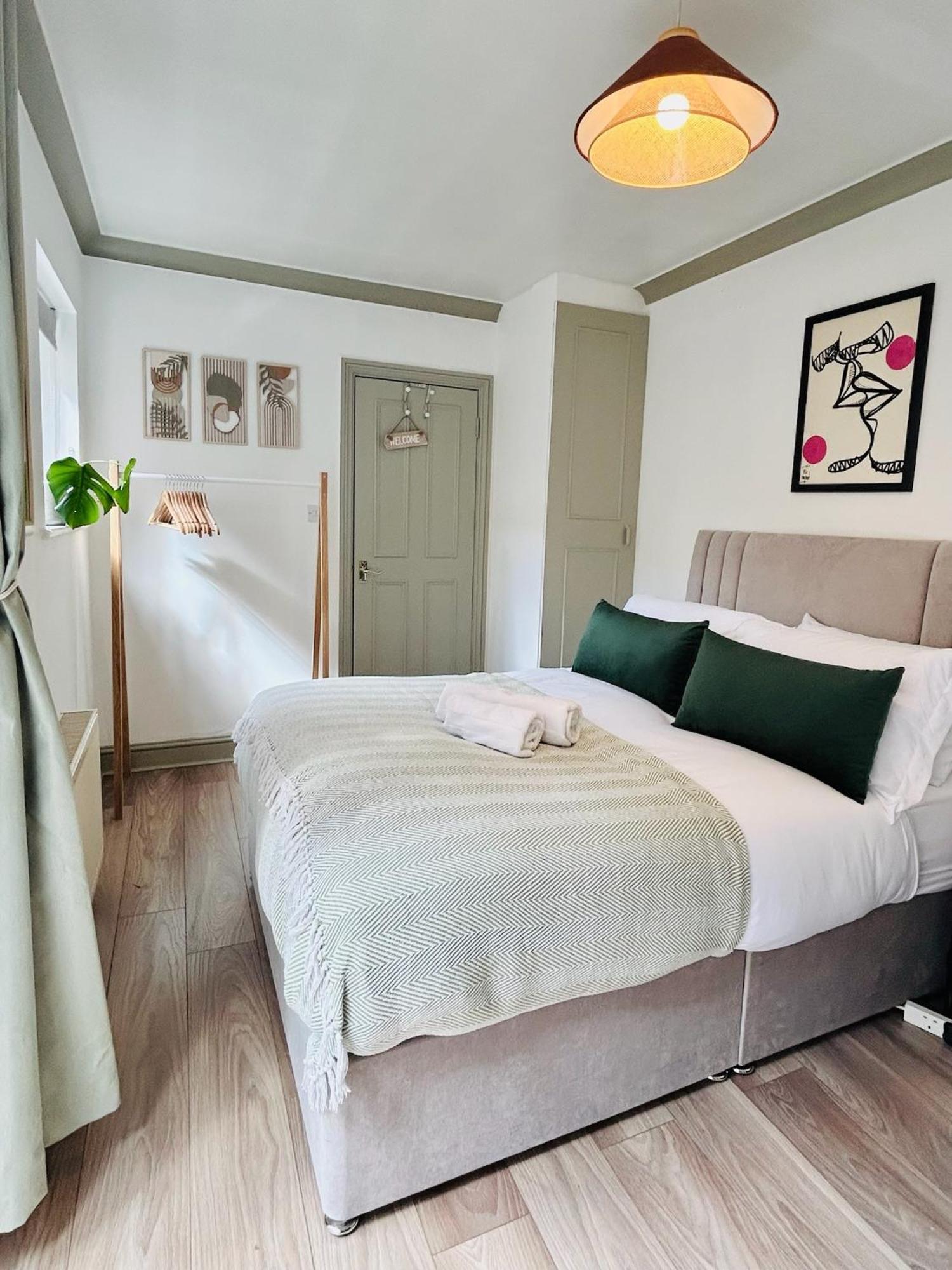 Courtyard Oasis London